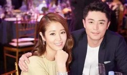 娱乐圈大爆料顶流cp,揭秘顶流CP背后的秘密恋情